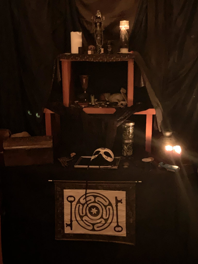 Hekate altar